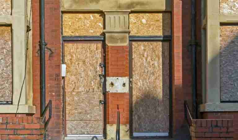 Derelict Properties for sale £1