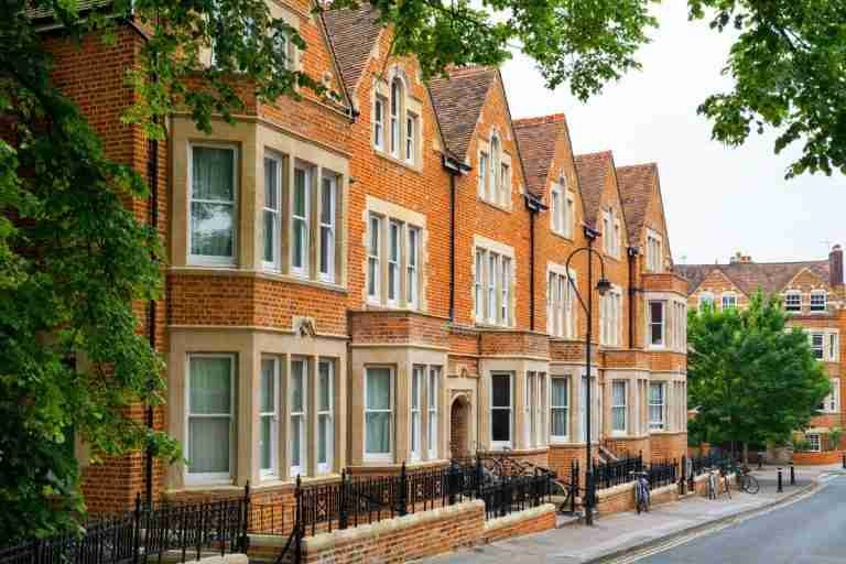 Leasehold vs Freehold Properties in UK