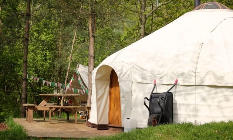 How to Move Off Grid With No Money in the UK