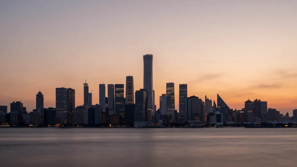 Expansive city skyline blurred horizon under twilight glow