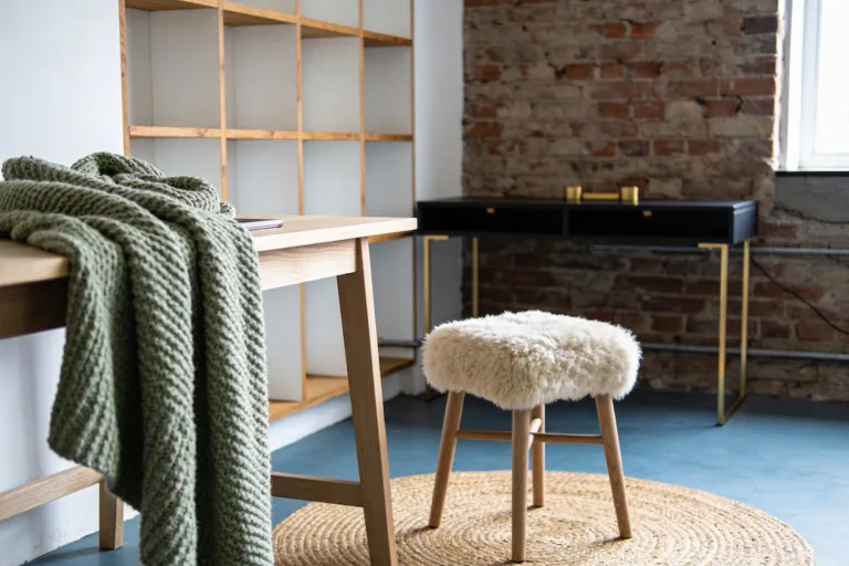 23 Home Office Setup Ideas for Cozy Workspaces: Cozy Corner Inspo