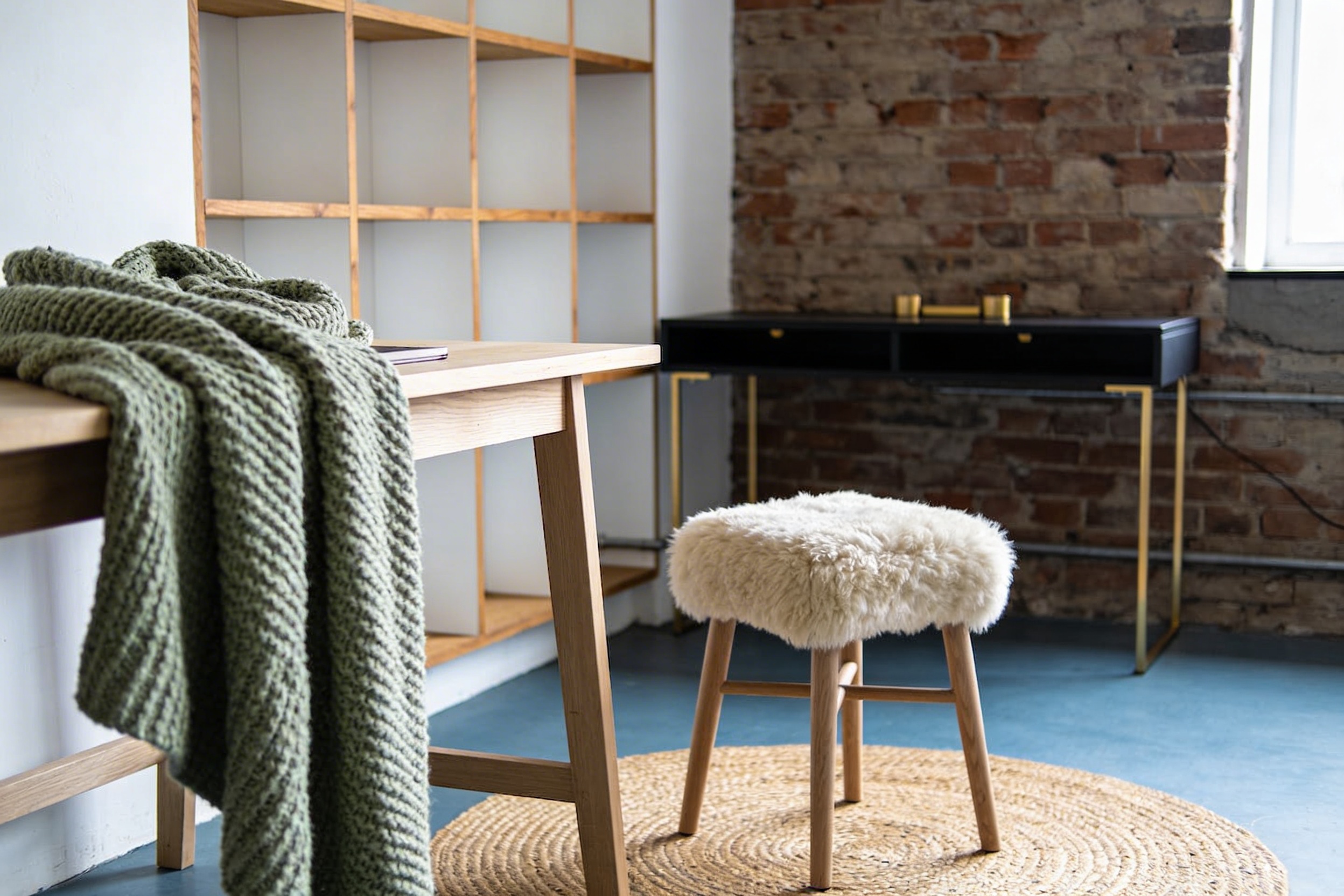 23 Home Office Setup Ideas for Cozy Workspaces: Cozy Corner Inspo